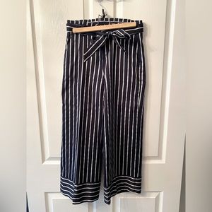 Banana Republic Wide leg flowy work trousers